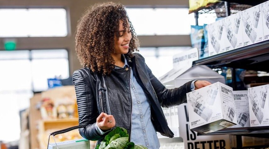 Kunde im Supermarket