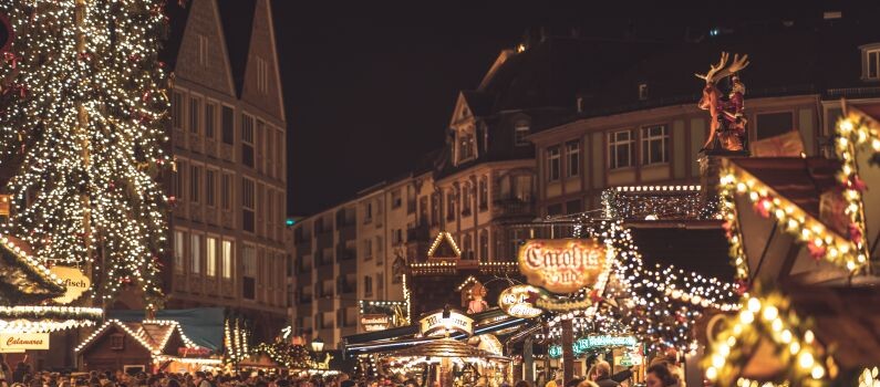 Die besten Weihnachtsmärkte in Europa und ihr Einfluss auf die B2B-Wirtschaft in Europa